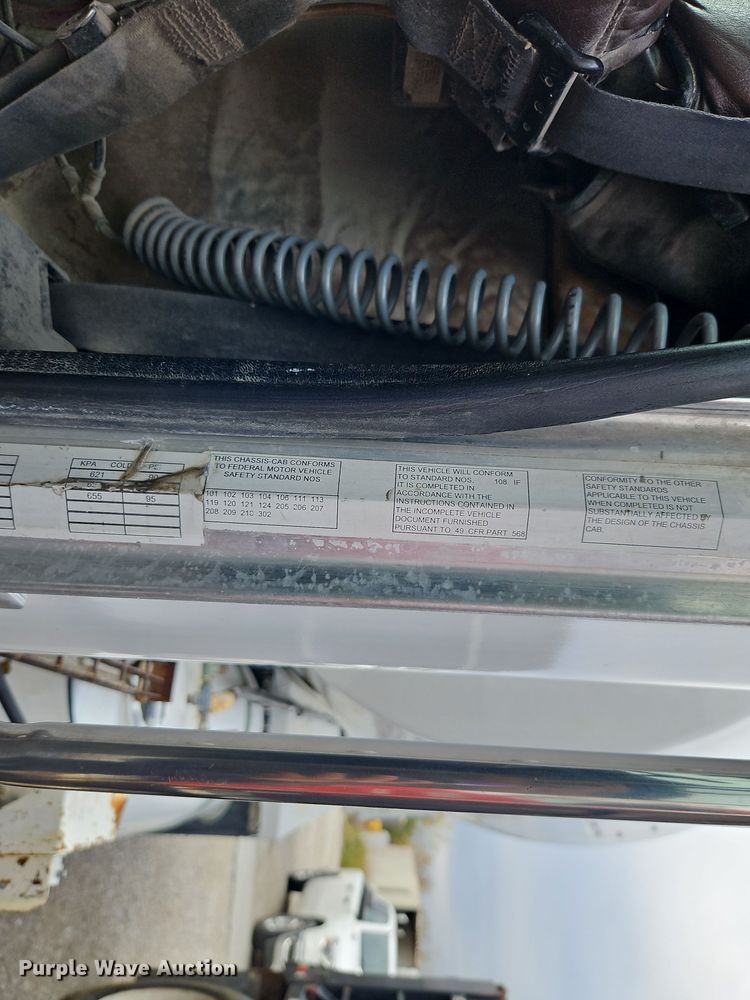 image for item EI8552 2000 Peterbilt 357 ready mix truck