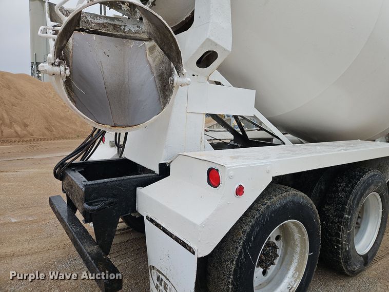 image for item EI8553 2005 Kenworth T800 ready mix truck