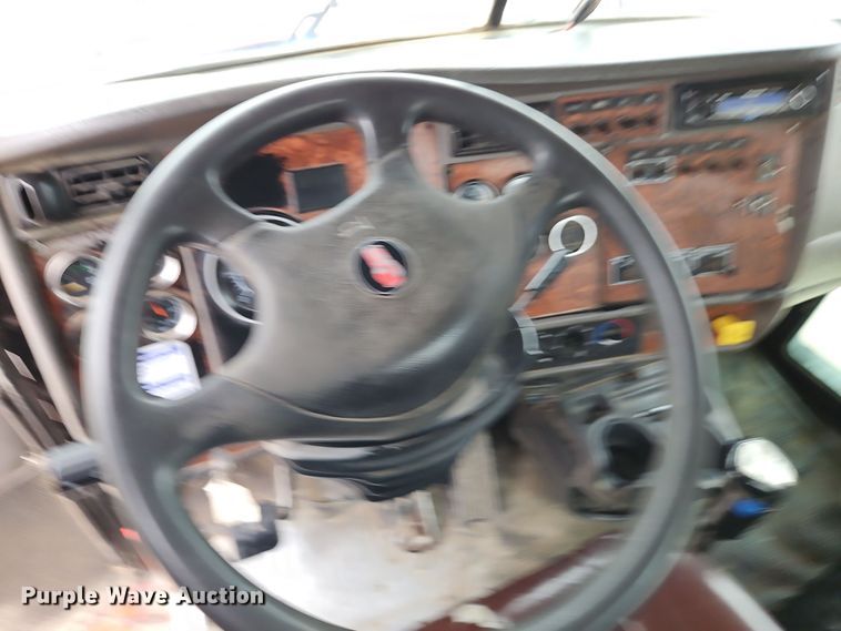 image for item EI8553 2005 Kenworth T800 ready mix truck