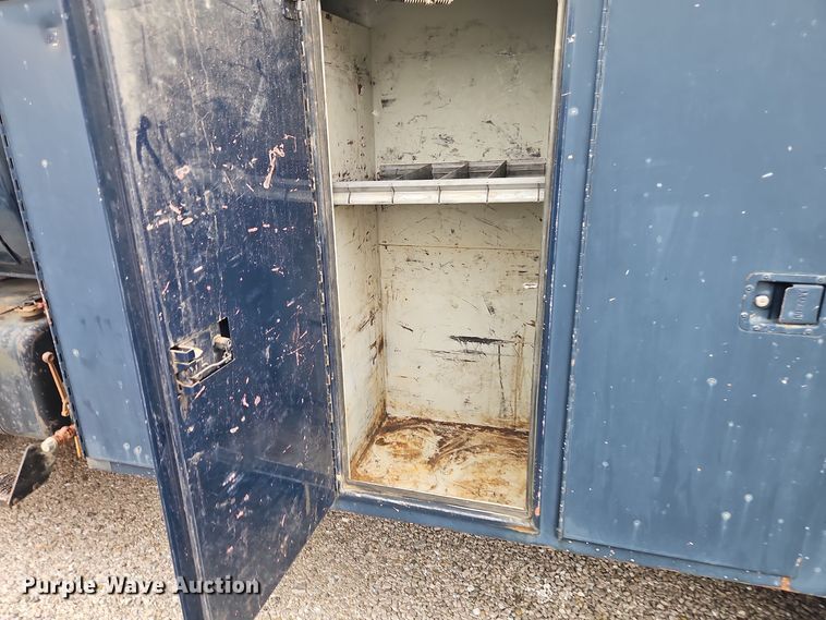 image for item EI8554 1988 Chevrolet Kodiak utility / service truck