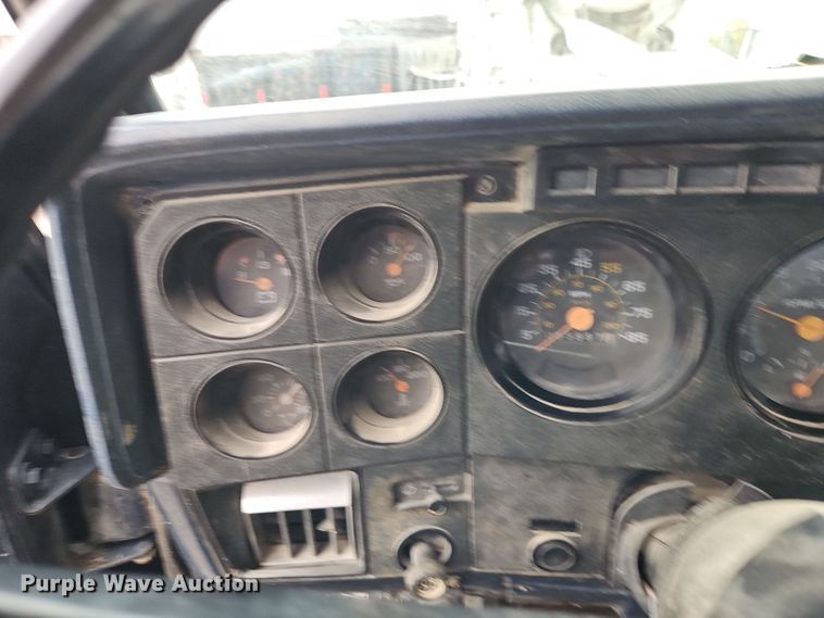 image for item EI8554 1988 Chevrolet Kodiak utility / service truck