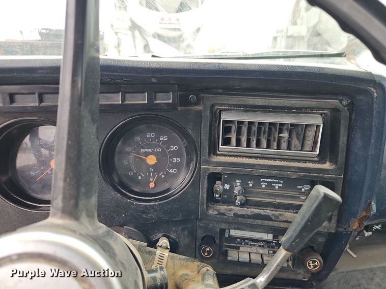 image for item EI8554 1988 Chevrolet Kodiak utility / service truck