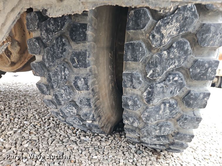 image for item EI8554 1988 Chevrolet Kodiak utility / service truck