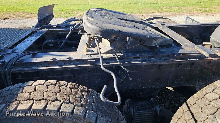 image for item EI8555 1998 Mack CH613 semi truck