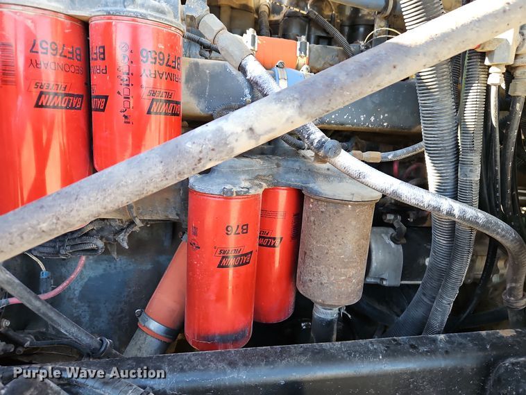 image for item EI8555 1998 Mack CH613 semi truck