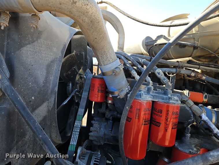 image for item EI8555 1998 Mack CH613 semi truck