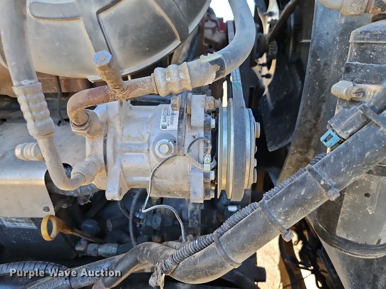 image for item EI8555 1998 Mack CH613 semi truck