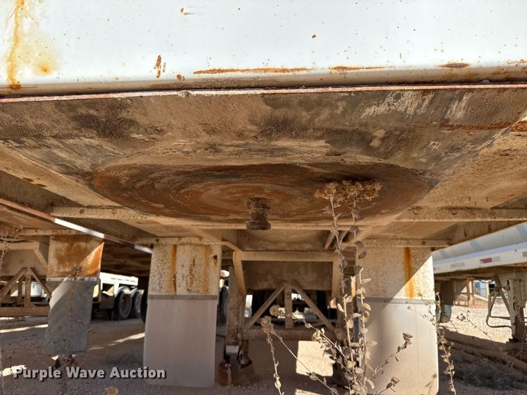 image for item EJ3198 2012 Tytal vacuum trailer