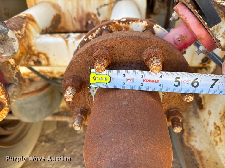 image for item EJ3198 2012 Tytal vacuum trailer