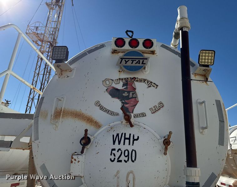 image for item EJ3198 2012 Tytal vacuum trailer