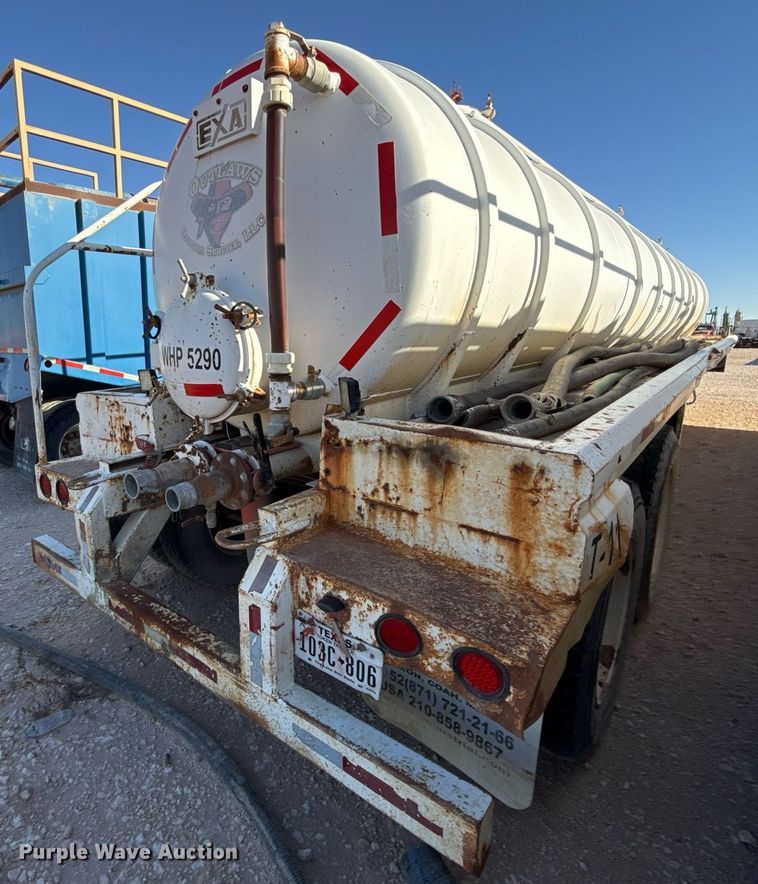 image for item EJ3199 2013 EXA vacuum trailer