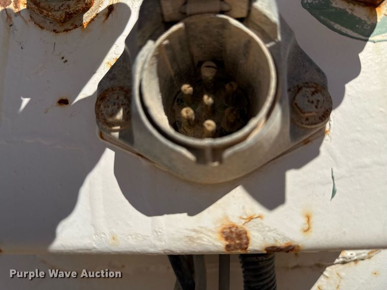 image for item EJ3200 2012 Tytal vacuum trailer