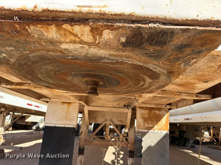 image for item EJ3200 2012 Tytal vacuum trailer