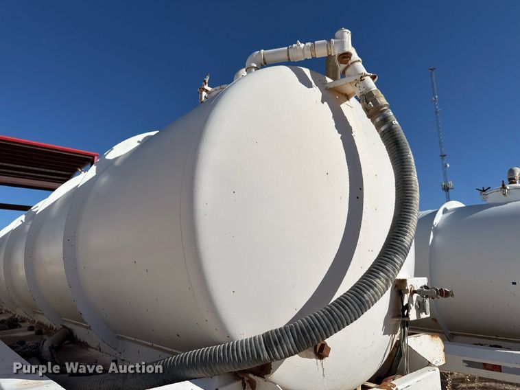 image for item EJ3200 2012 Tytal vacuum trailer