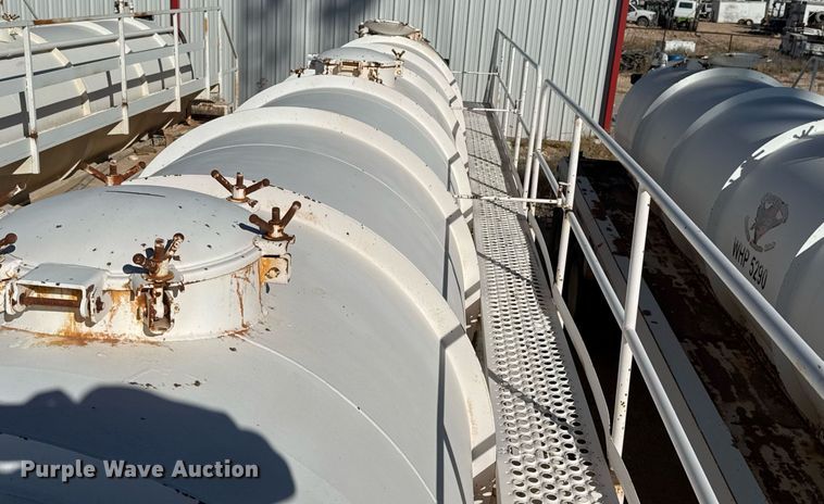 image for item EJ3200 2012 Tytal vacuum trailer