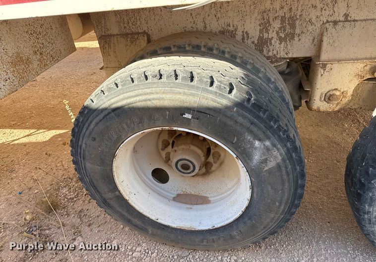 image for item EJ3200 2012 Tytal vacuum trailer