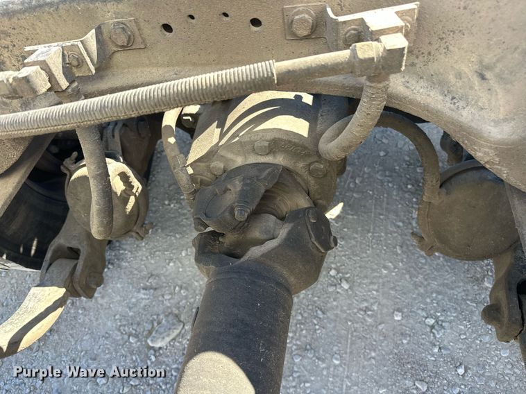 image for item EJ5023 2005 Kenworth  T600 semi truck