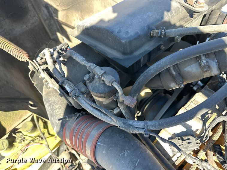 image for item EJ5023 2005 Kenworth  T600 semi truck