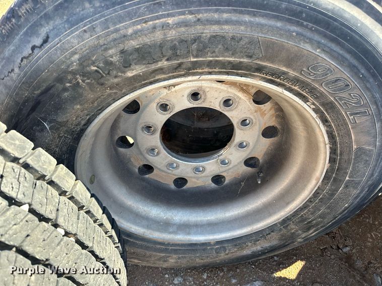 image for item EJ5055 (8) Yokohama 445/50R22.5 tires and wheels