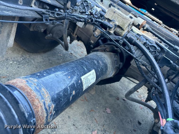 image for item EL8997 2014 Mack CXU613 semi truck