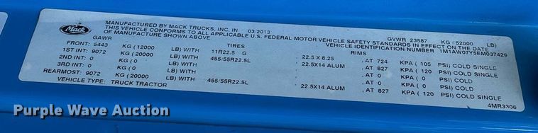 image for item EL8997 2014 Mack CXU613 semi truck