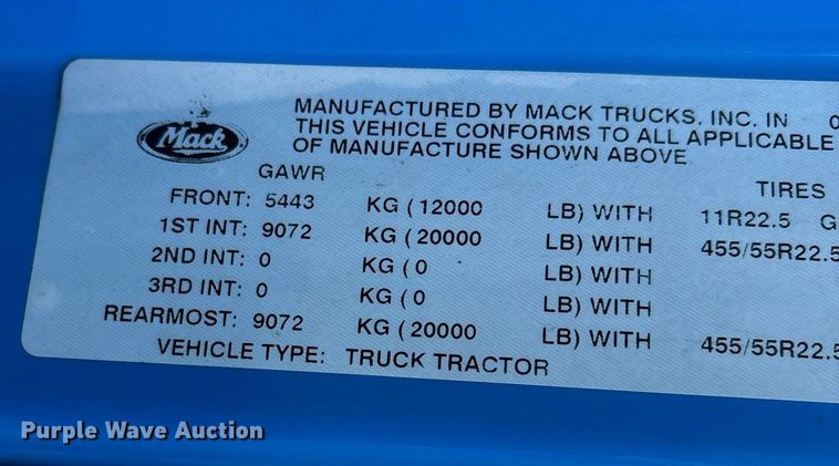 image for item EL8997 2014 Mack CXU613 semi truck