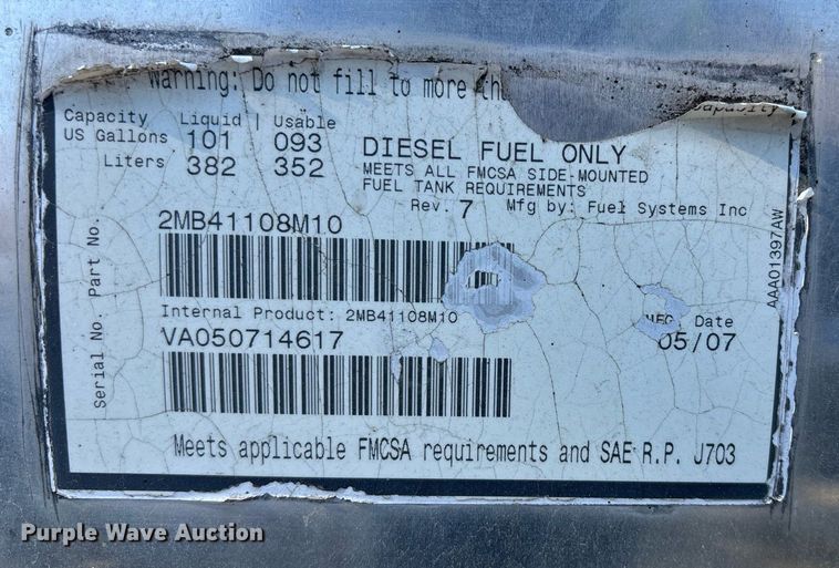 image for item EL8998 2008 Mack CHU613 semi truck