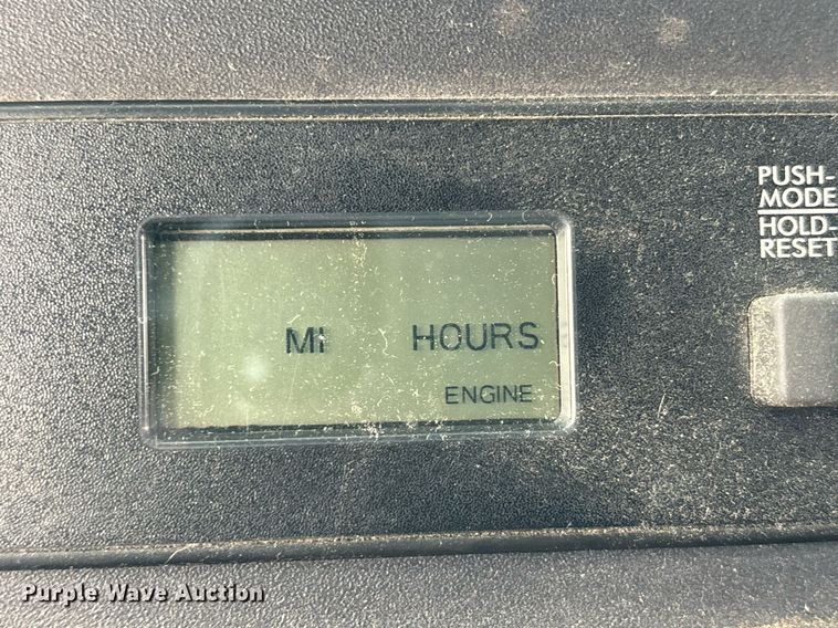 image for item EM0001 2011 Freightliner Cascadia 125 semi truck