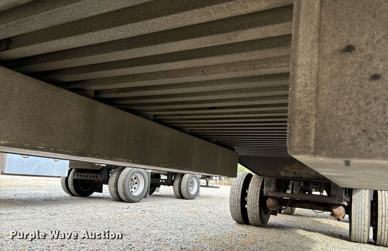 image for item EM0003 2018 Merritt livestock trailer