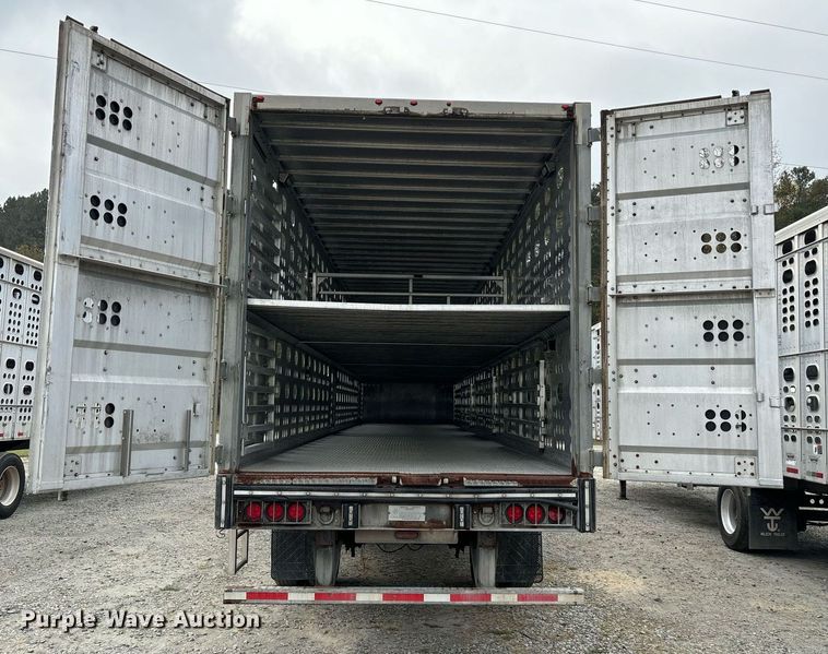 image for item EM0003 2018 Merritt livestock trailer