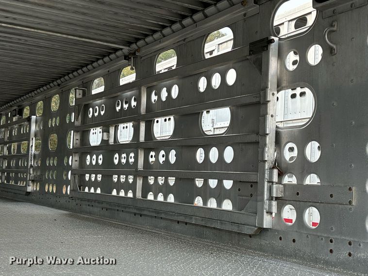 image for item EM0003 2018 Merritt livestock trailer