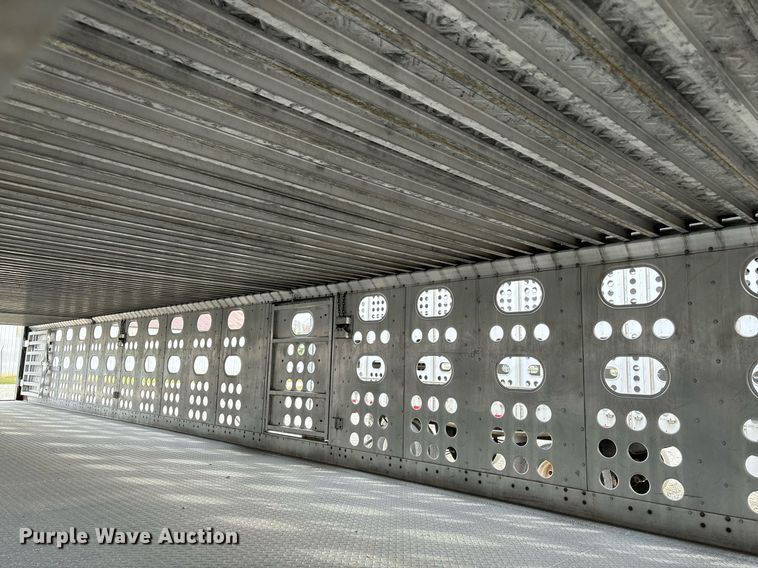 image for item EM0003 2018 Merritt livestock trailer