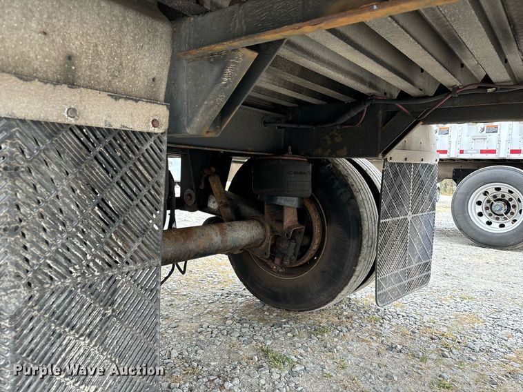 image for item EM0003 2018 Merritt livestock trailer