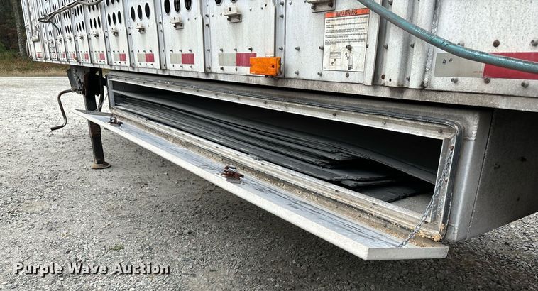 image for item EM0003 2018 Merritt livestock trailer