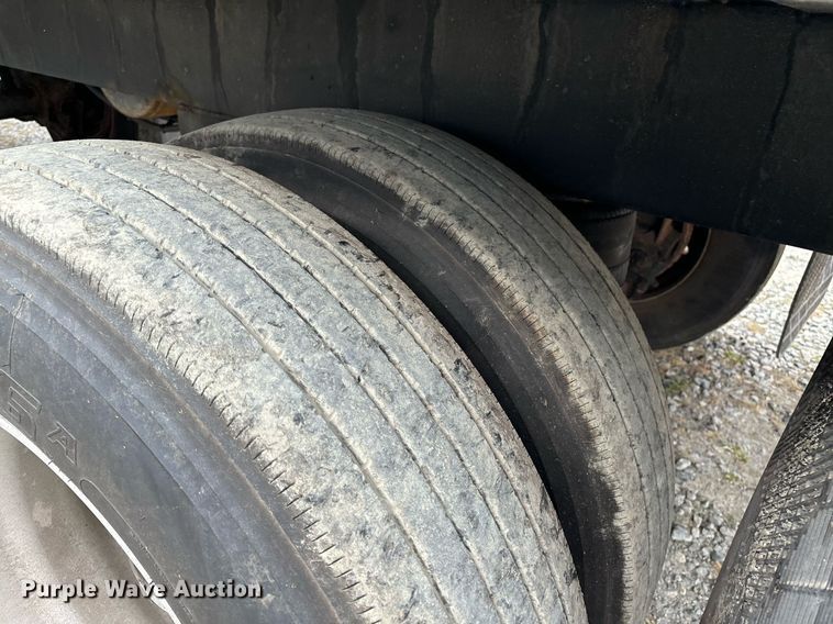 image for item EM0003 2018 Merritt livestock trailer