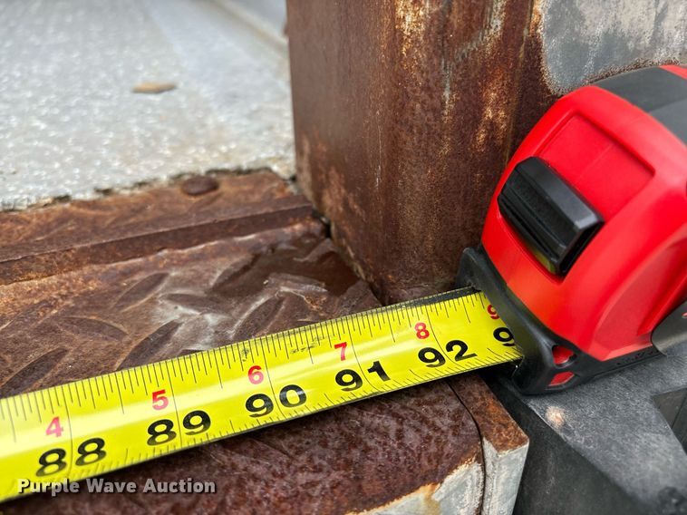 image for item EM0004 2018 Merritt livestock trailer