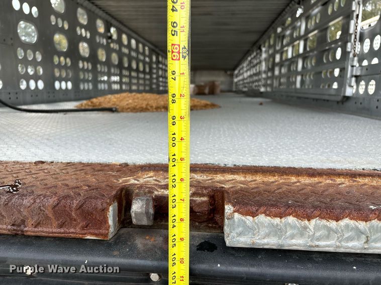 image for item EM0004 2018 Merritt livestock trailer