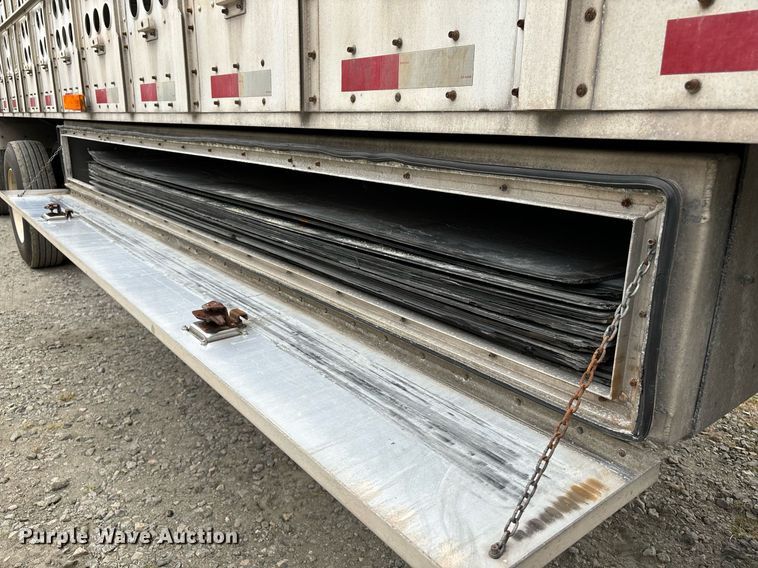 image for item EM0004 2018 Merritt livestock trailer