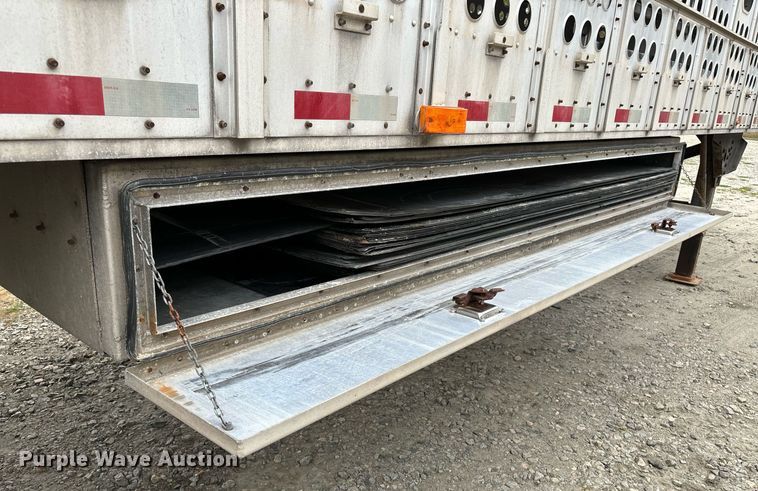 image for item EM0004 2018 Merritt livestock trailer