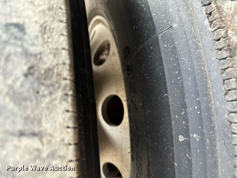 image for item EM0004 2018 Merritt livestock trailer