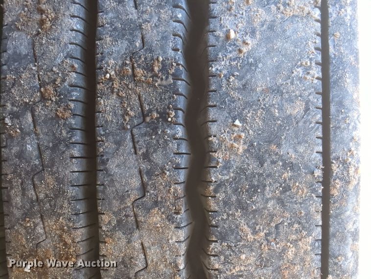 image for item EQ2453 2021 Freightliner Cascadia 126 semi truck