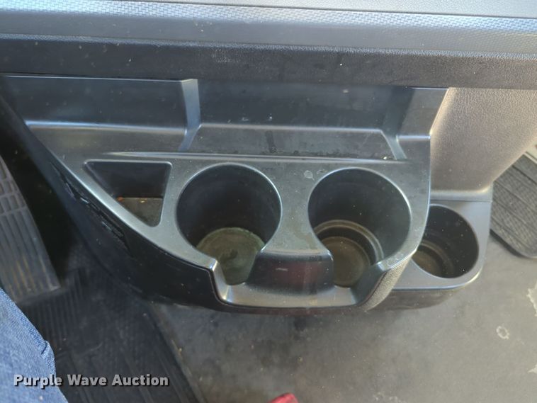 image for item EQ2458 2021 Freightliner Cascadia 126 semi truck