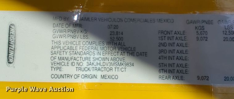 image for item EQ2460 2021 Freightliner Cascadia 126 semi truck