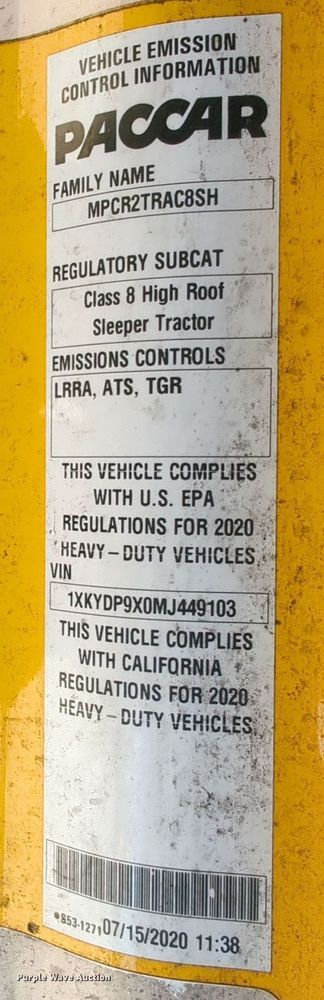 image for item EQ2464 2021 Kenworth T680 semi truck