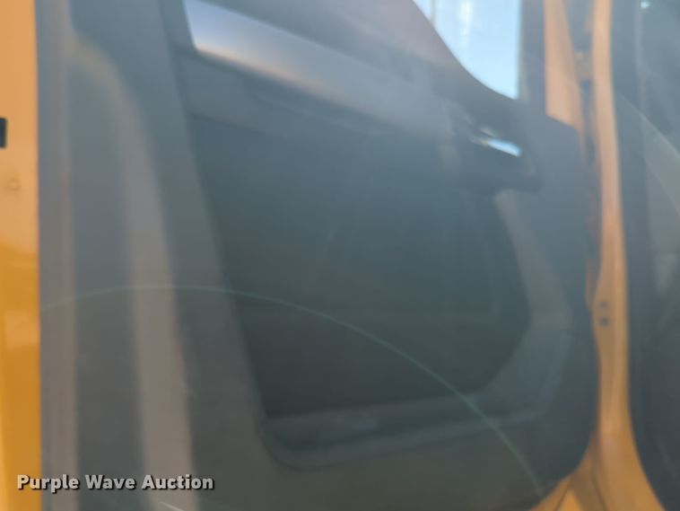 image for item EQ2466 2021 Kenworth T680 semi truck