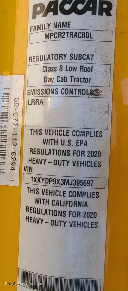 image for item EQ2468 2021 Kenworth T680 semi truck