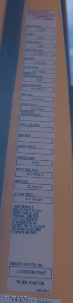 image for item EQ2468 2021 Kenworth T680 semi truck