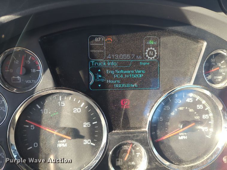 image for item EQ2479 2021 Kenworth T680 semi truck