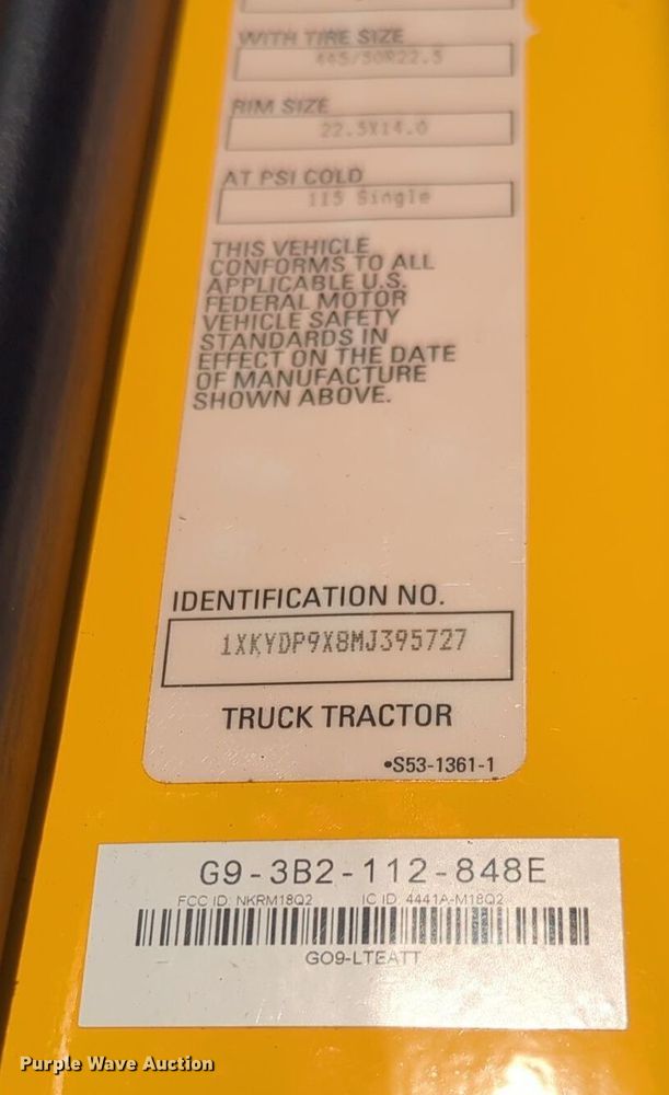 image for item EQ2479 2021 Kenworth T680 semi truck