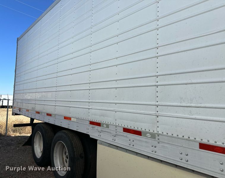 image for item ER8151 2012 Utility VS2RA refrigerated van trailer